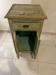 Αυθεντικό vintage ξύλινο έπιπλο