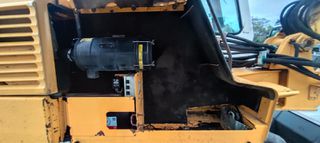 Εκσκαφέας Με Ερπύστριες Liebherr 2001 R308-thumb-25