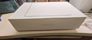 apple macbook air-thumb-2