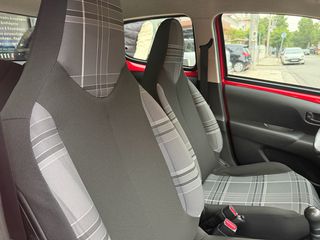 Peugeot 108 2016-thumb-9