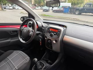 Peugeot 108 2016-thumb-10