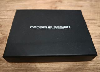 Porsche Design δερμάτινο