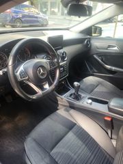 Mercedes-Benz A 160 2015 A160 CLASSIC-thumb-5