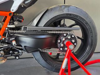 KTM 1390 Super Duke R 2026 RR EDITION-thumb-8
