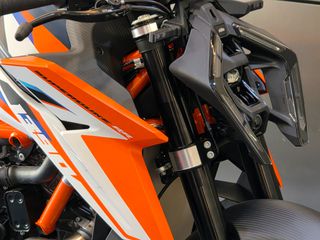 KTM 1390 Super Duke R 2026 RR EDITION-thumb-15