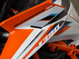 KTM 1390 Super Duke R 2026 RR EDITION-thumb-29