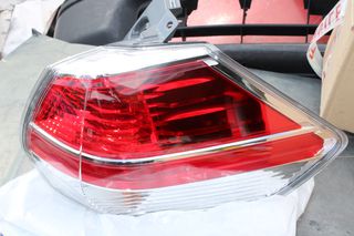 NISSAN X-TRAIL T32 DEXI PISO FANARI KAINOURGIO 26550-4CA1C