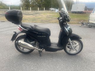 Aprilia Scarabeo 200 2012-thumb-8