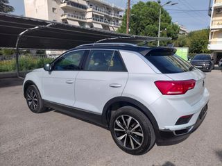 Volkswagen T-Roc 2021 TSI 110PS ADVANCE B TONE-thumb-16