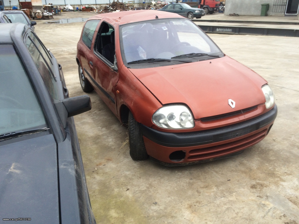 RENAULT CLIO 