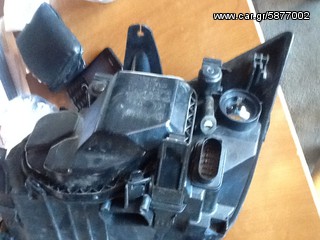 Ford focus 07 mod fanari deksi-thumb-4