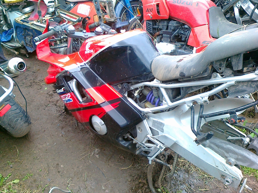 HONDA CBR 600