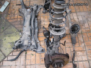 TOYOTA YARIS  2006-2012-thumb-16