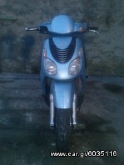 PIAGGIO CARNABY 200es ΓΙΑ ΑΝΤΑΛΛΑΚΤΙΚΑ-thumb-2