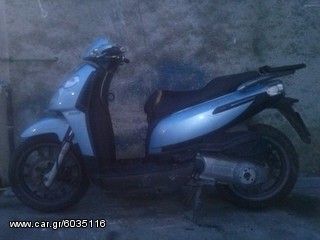 PIAGGIO CARNABY 200es ΓΙΑ ΑΝΤΑΛΛΑΚΤΙΚΑ-thumb-1
