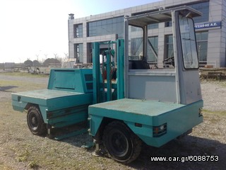 Telescopic Forklifts 1990 TOYODA FDS20-thumb-1