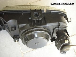 Φανάρι εμπρός αριστερό ή δεξί Renault Megane '98-thumb-1