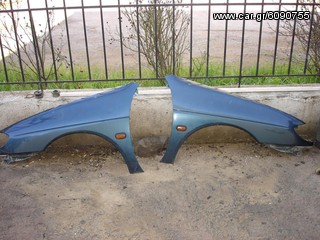 Φτερό  δεξί 'η αριστερό  Renault Megane '98 