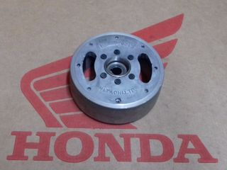 HONDA C50Z2 6V FLYWHEEL / ΒΟΛΑΝ