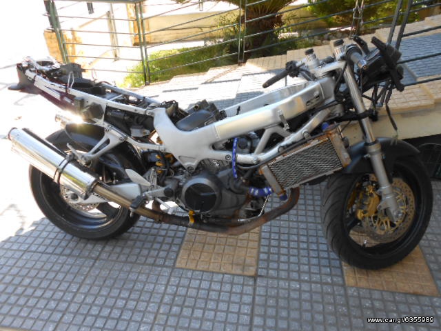 Honda VTR 1000 του '98