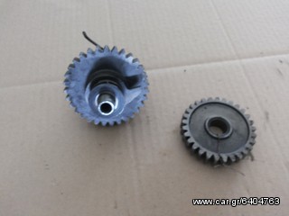 Αξονας μανιβελας CRM 250R-thumb-1