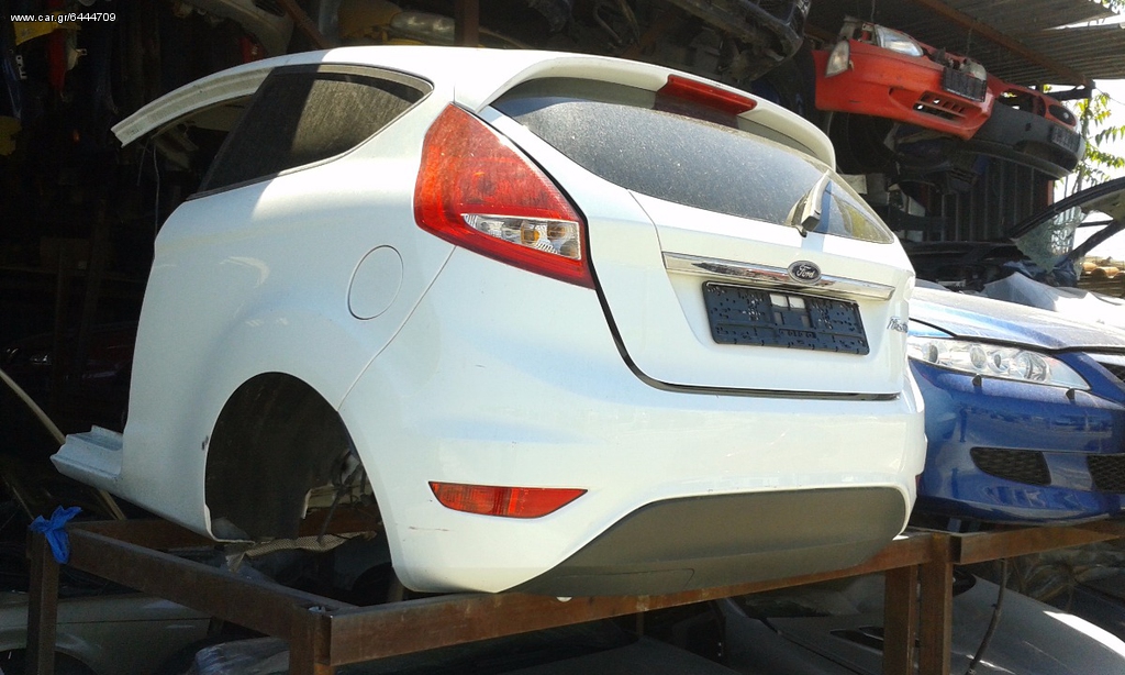 FORD fiesta 2010