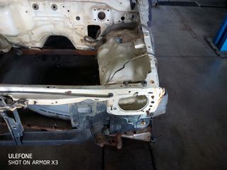 HILUX-HIACE-thumb-1