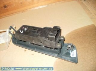 NISSAN PRIMERA 97-99  ΔΙΑΚΟΠΤΗΣ ILEKTR PARATHIROU ARIST ME 4PLIKTRA  ORIGINAL GRAF  TEL 4 NUM 26 TEM 1 TIM 39E ME 16 PIN-thumb-1