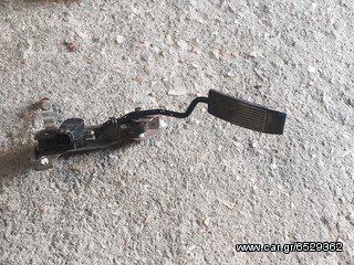 Nissan D22-thumb-1