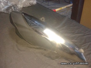 Suzuki Gladius-thumb-2