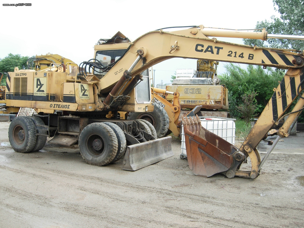 CAT 214BFT ΚΟΒΟΝΤΑΙ ΓΙΑ ΑΝΤΑΛΛΑΚΤΙΚΑ