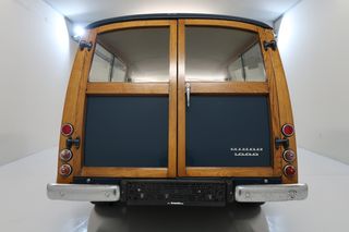 Austin Morris 1969 1000 Traveller Woody-thumb-4