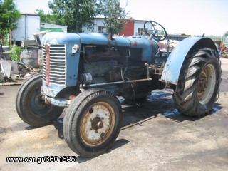 Τρακτέρ Zetor 1975-thumb-1