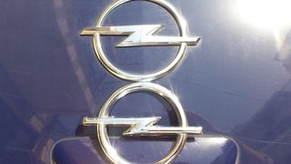 Opel Astra G Corsa D  1996 - 2014 // ΚΑΙΝΟΥΡΓΙΟ ΣΗΜΑ ΜΑΣΚΑΣ Η ΤΖΑΜΟΠΟΡΤΑΣ \\ ΚΑΛΟΜΕΤΑΧΕΙΡΙΣΜΕΝΑ-ΑΝΤΑΛΛΑΚΤΙΚΑ