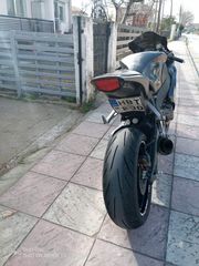 Honda CBR 1000RR 2011 ABS-thumb-1