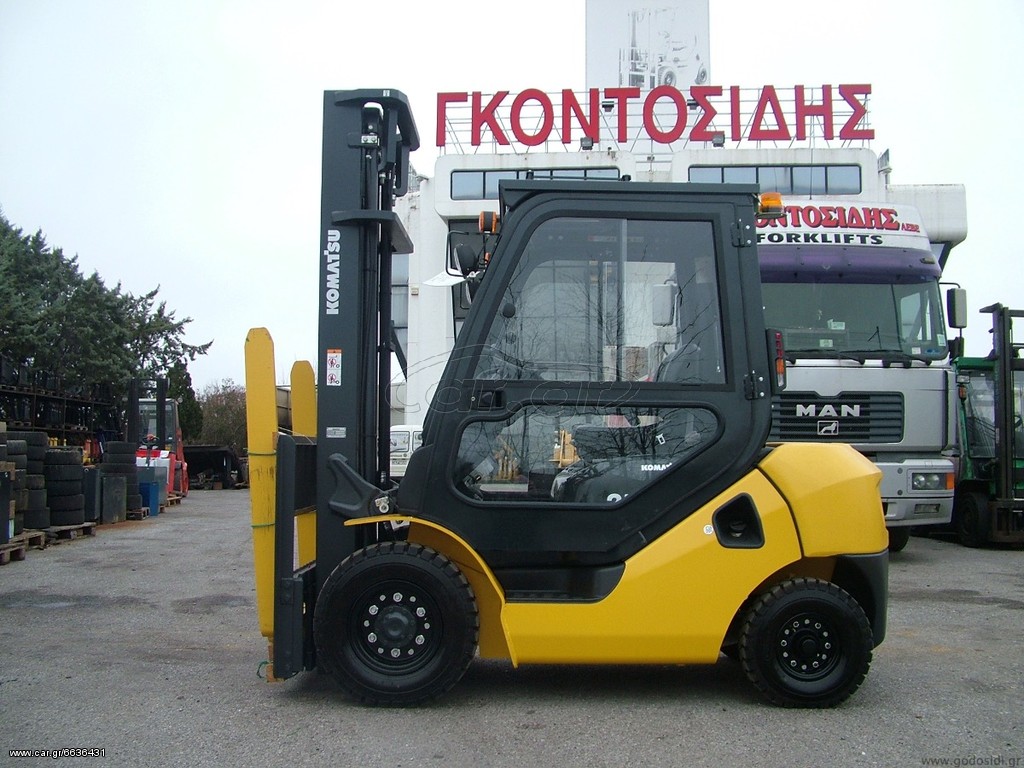 Komatsu - "NEW" "Executive" Metal Cabin [0001]