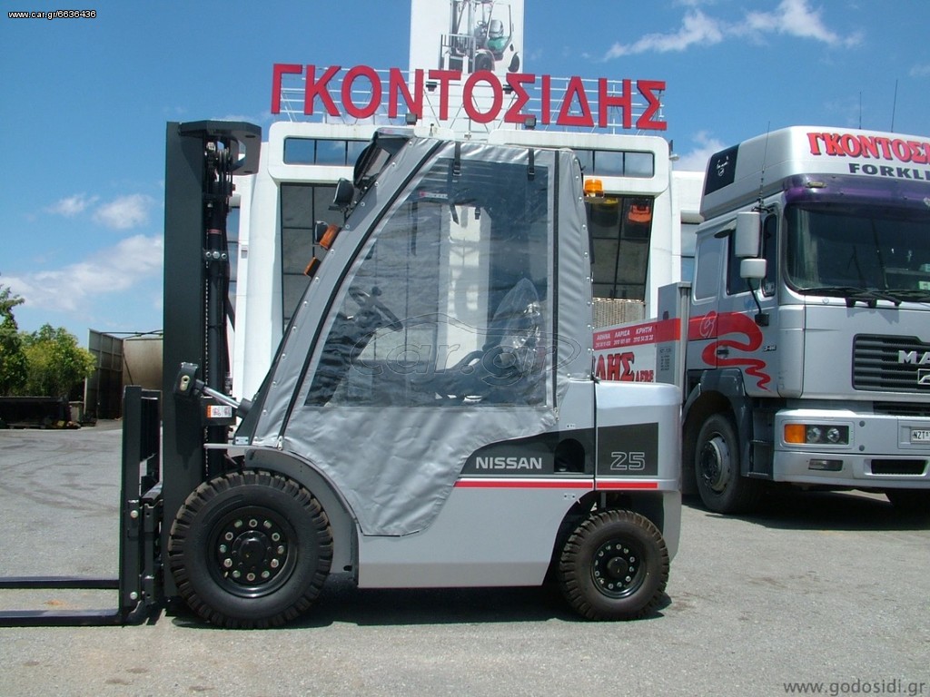 NISSAN - "NEW" "COMFORT" PVC Cabin [0004]
