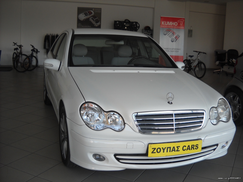 Mercedes-Benz C 200 2004