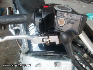 Yamaha FJR 1300,2002, δεξιά τρόμπα φρένου & μανέτα 