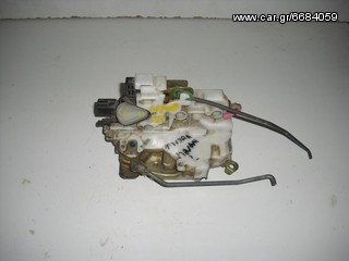NISSAN P/U (D22) NAVARA Κλειδαριά πόρτας αριστερής