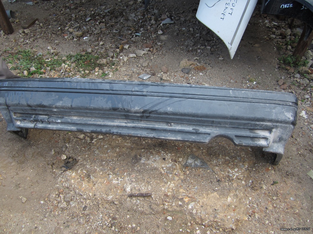 Προφυλακτήρας πίσω Nissan Sunny N14