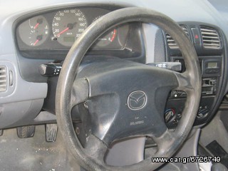 Mazda 323  '01-thumb-6