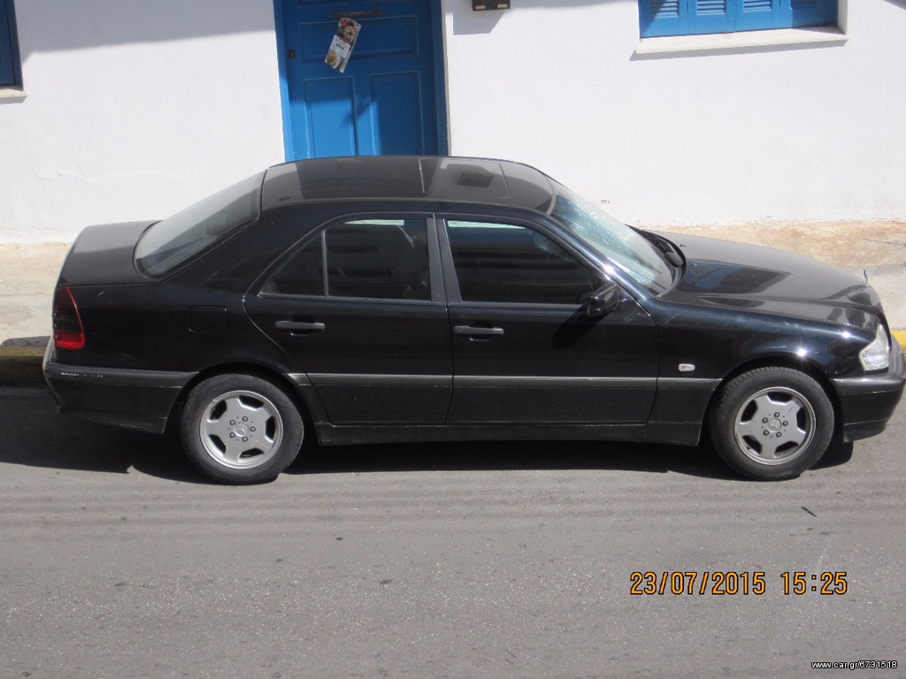 MERCEDES C200 ΟΛΟΚΛΗΡΟ-ΓΙΑ ΑΝΤΑΛΑΚΤΙΚΑ