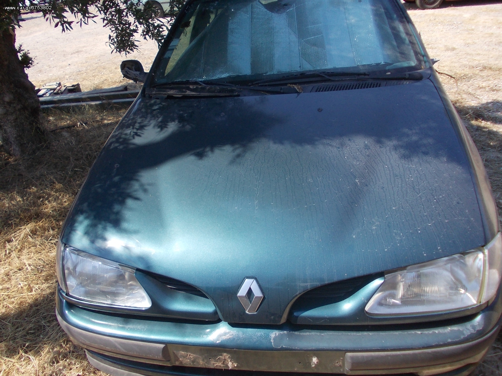 RENAULT MEGANE 2001   1370cc