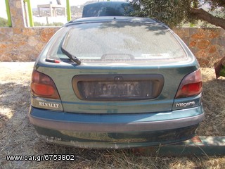 RENAULT MEGANE 2001   1370cc-thumb-3