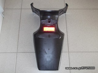 Honda XLV 1000 Varadero 1999/2006 Λασπωτήρας πίσω (Βάση πινακίδας) σε άριστη κατασταση!!!!