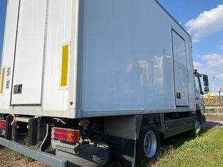 Ψυγείο Mercedes-Benz 2006 ATEGO 815-thumb-2