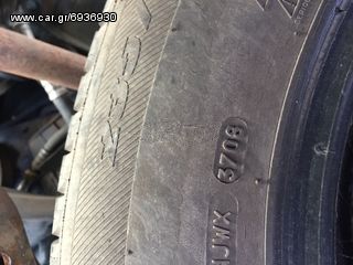  2 TEM MICHELIN 235/75/15-thumb-5