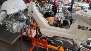 Honda 1976 SS50-thumb-2