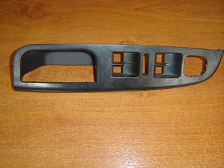 ΕΞΑΡΤΗΜΑΤΑ ΤΑΠΕΤΣΑΡΙΑΣ ΠΟΡΤΑΣ VW GOLF V 2008-thumb-10